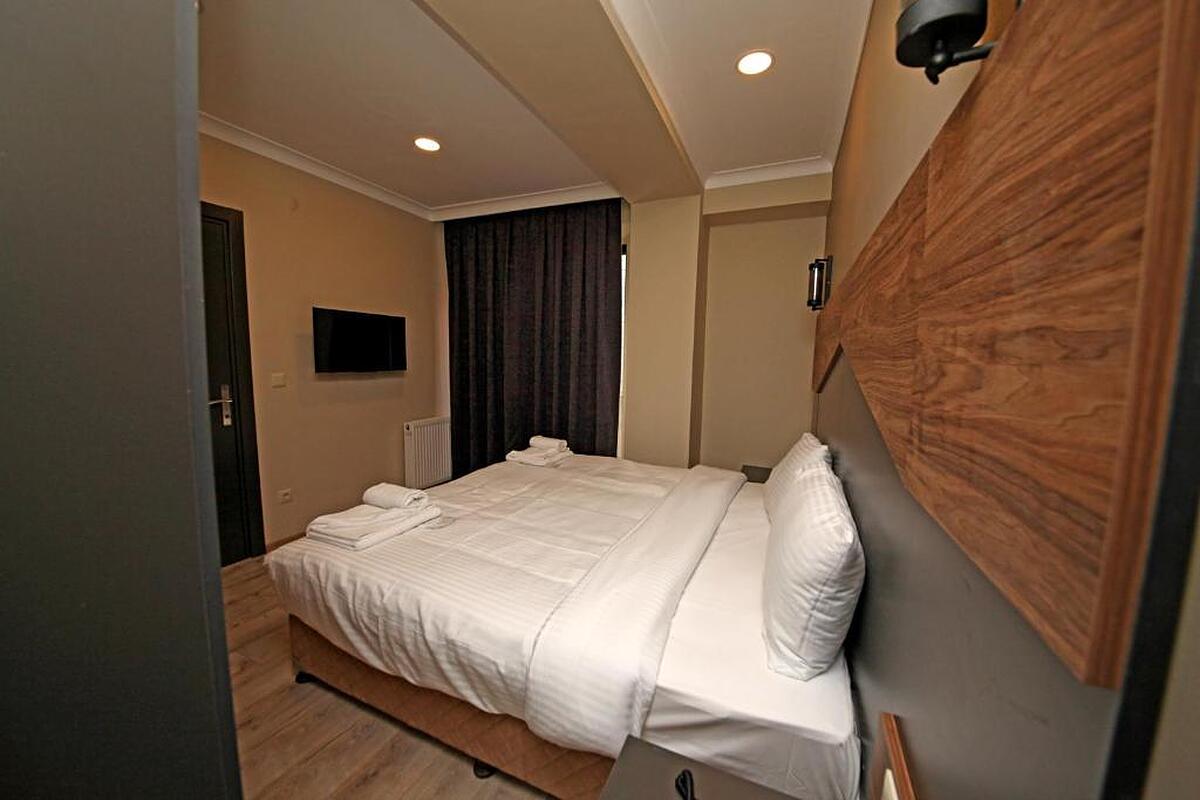 Taksim Corner Suite