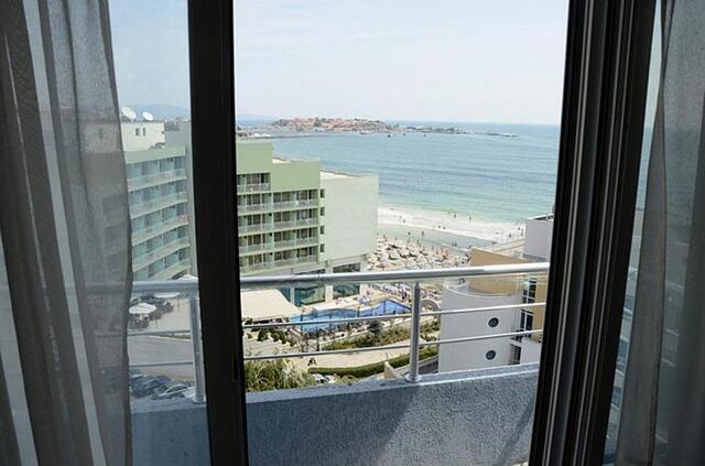 Arsenal Hotel