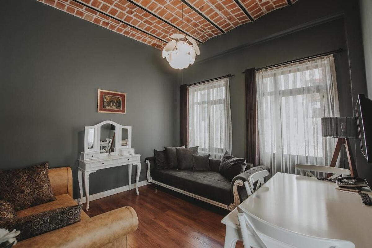Galata 1875 Suites