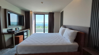 KNDF Marine Hotel