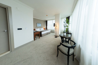 KNDF Marine Hotel