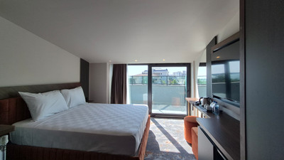 KNDF Marine Hotel