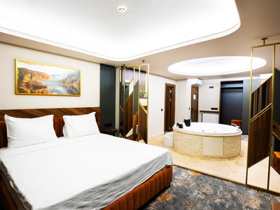 KNDF Marine Hotel