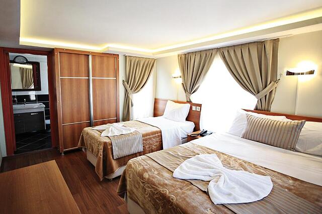 Taksim Palace Istanbul Hotel