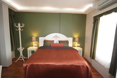 Taksim Nefti Residence
