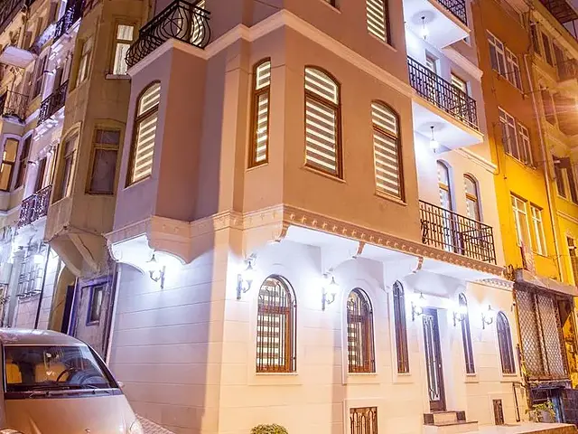 Taksim Makrom House