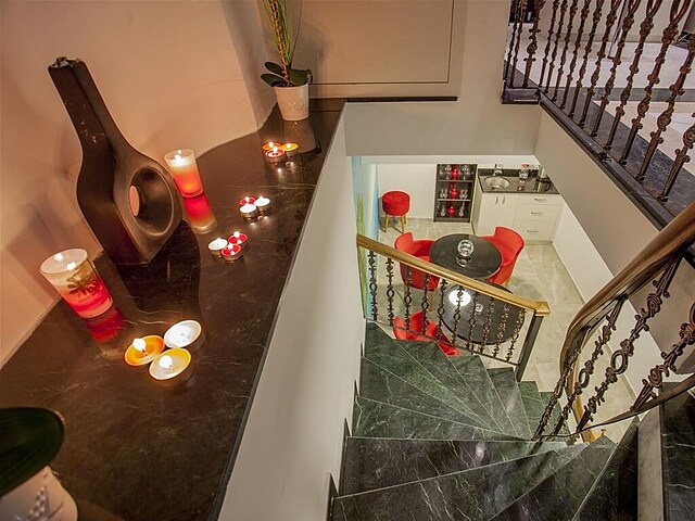 Taksim Makrom House