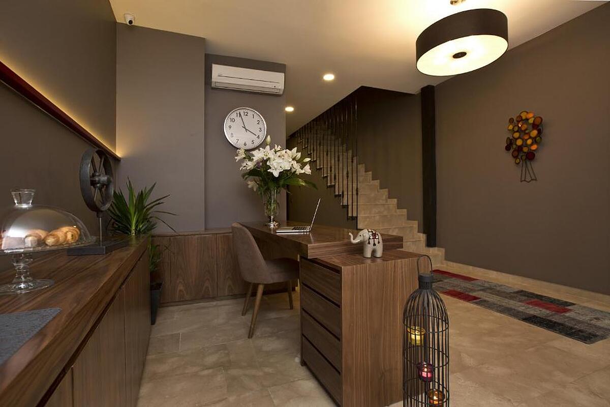Snog Rooms and Suites