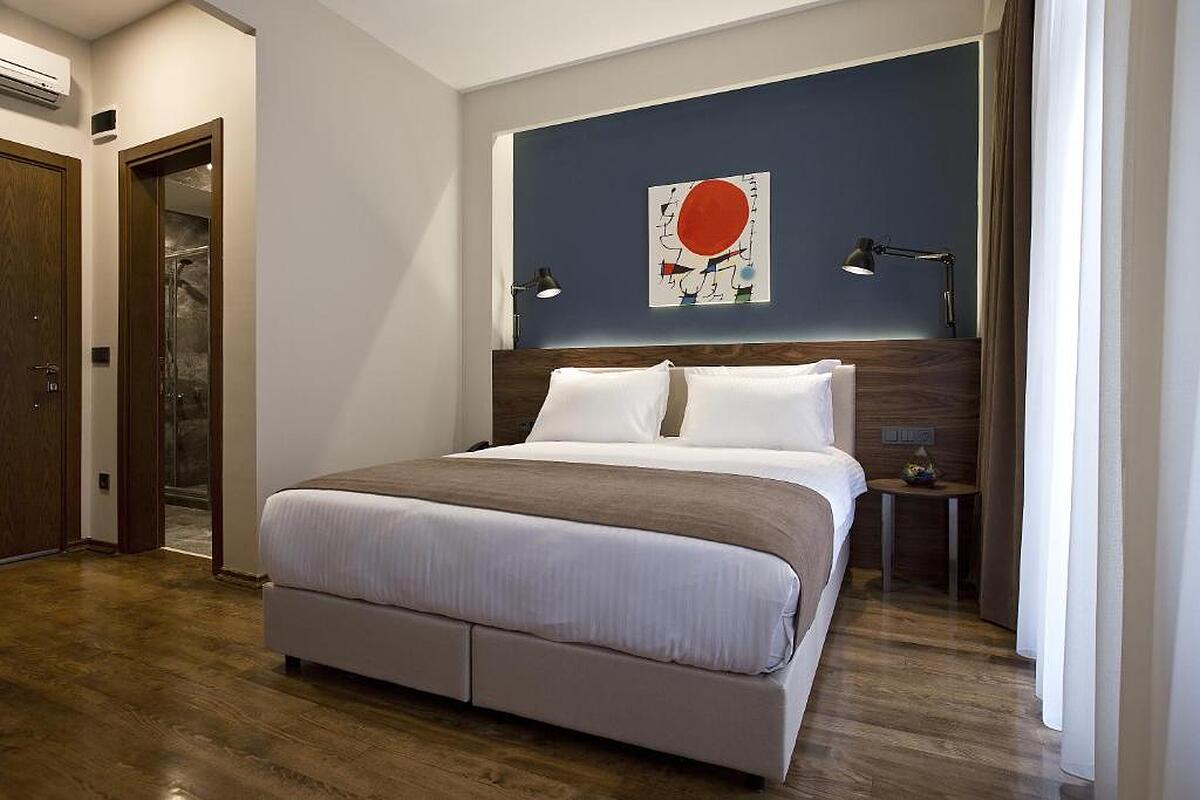 Snog Rooms and Suites