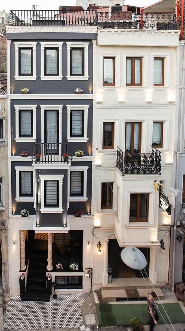 Taksim Doorway Suites 2
