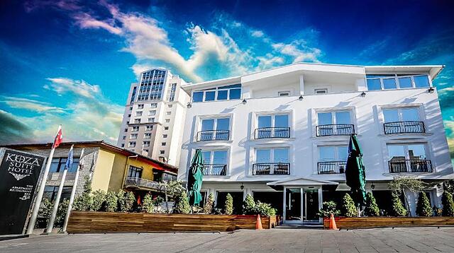 Koza Suites and Apartments