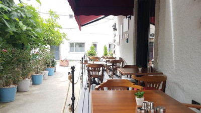 Yuva Hotel