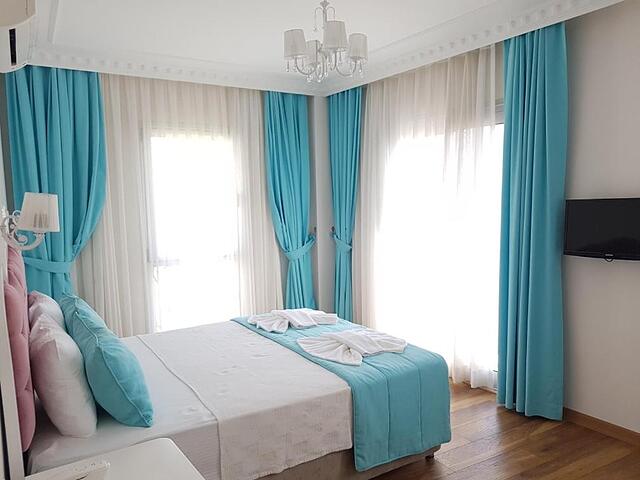 Yuva Hotel
