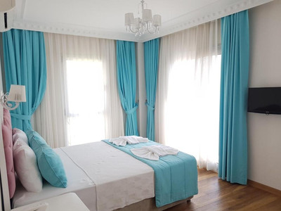 Yuva Hotel