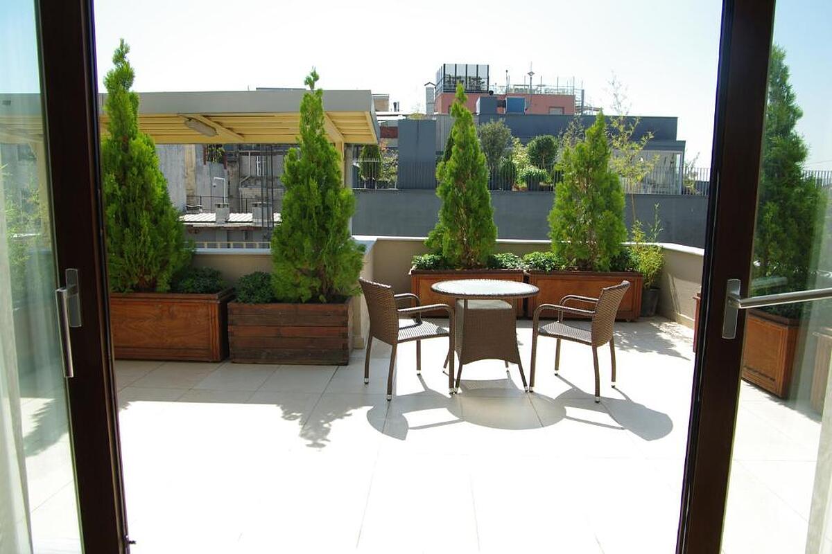 Pera Star Residence