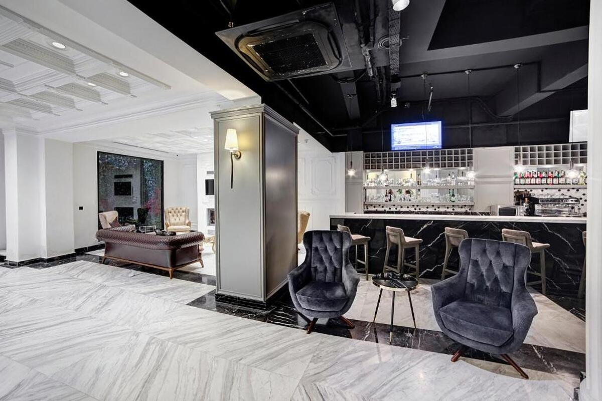 Monarch Hotel Istanbul