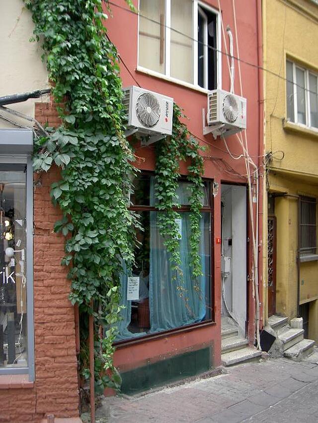 Haus Capsule Galata