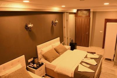 Boutique California Hotel