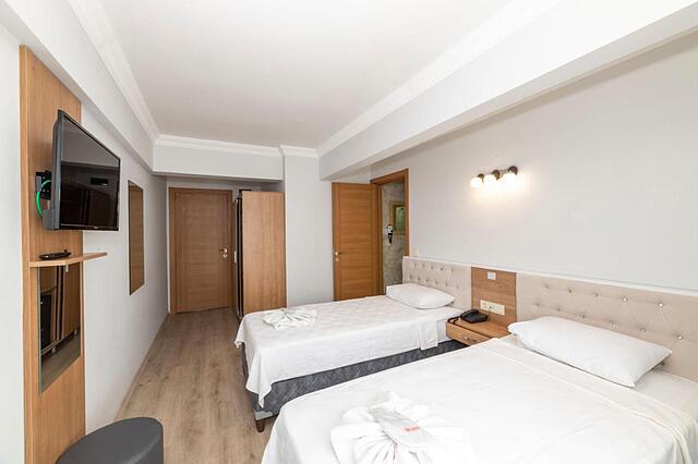 Istanbul Metro Hotel