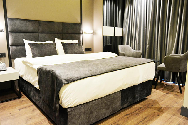 Frt Airlines Otel