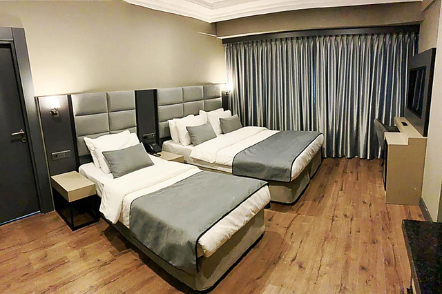 Frt Airlines Otel