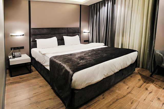 Frt Airlines Otel