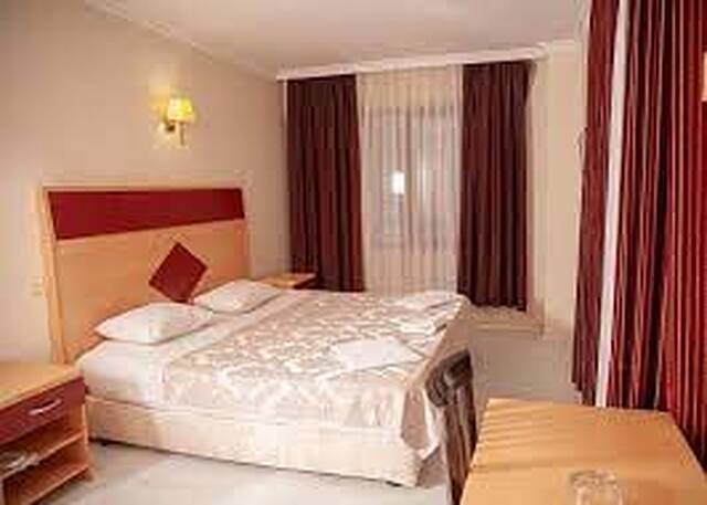 New Penguen Hotel