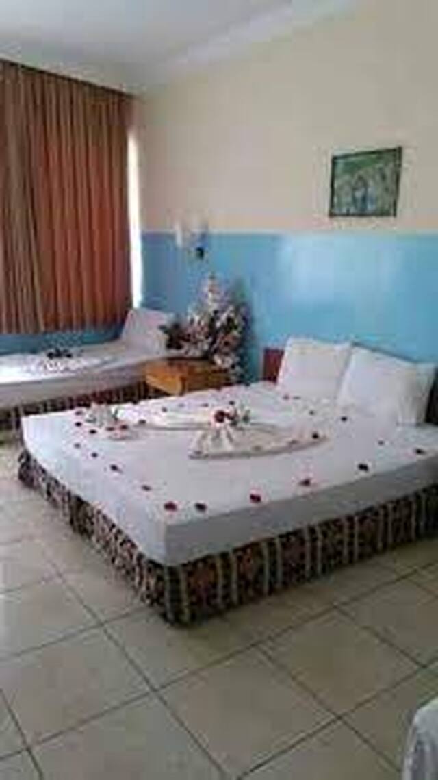 Nas Otel