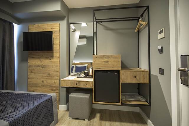 Pure Blanche Hotel