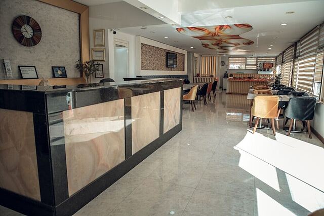 Mandalin Hotel