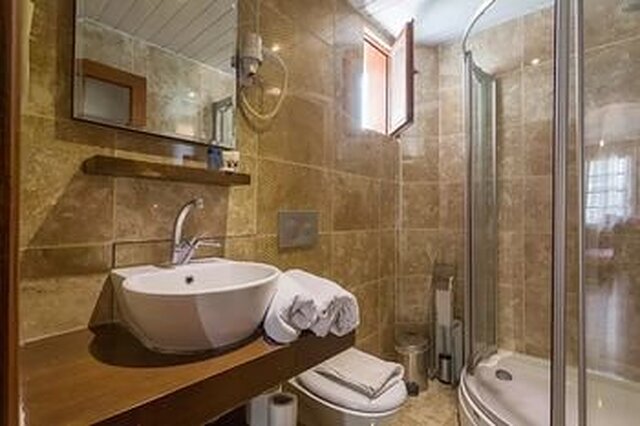 Defne Oldtown Suites