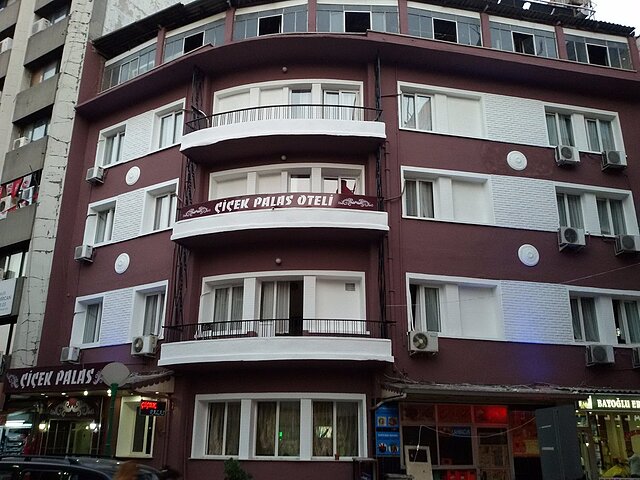 Cicek Palas Hotel
