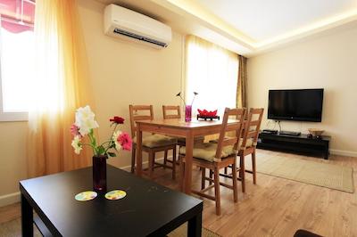 Alsancak City Hostel