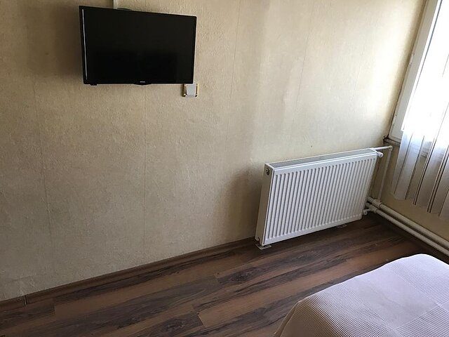 Kisikpet Hotel