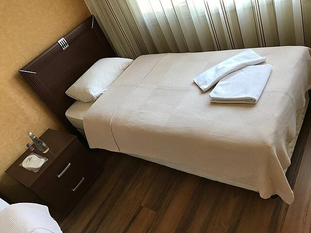 Kisikpet Hotel