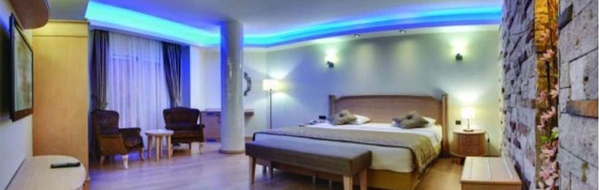 Blue City Boutique Hotel