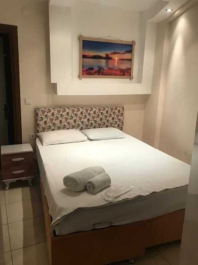 Daisy Hotel