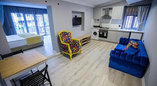 Double Bond House Spa