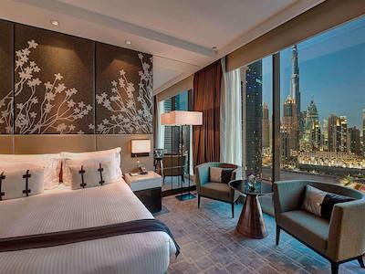 پولمن دبی داون تاون هتل