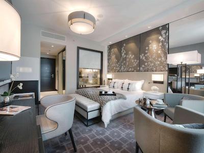 پولمن دبی داون تاون هتل