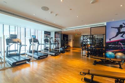 پولمن دبی داون تاون هتل