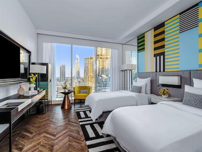 پولمن دبی داون تاون هتل