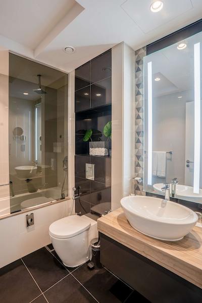 Radisson Hotel Dubai DAMAC Hills