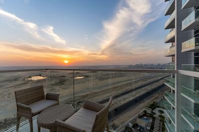 Radisson Hotel Dubai DAMAC Hills