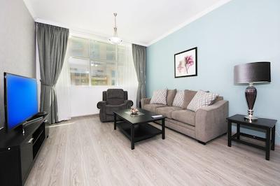 Al Nujoom by New Arabian Holiday Homes