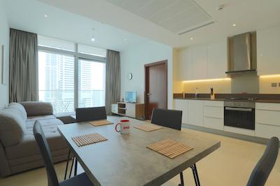 Marina Gate 2 by OYO Rooms