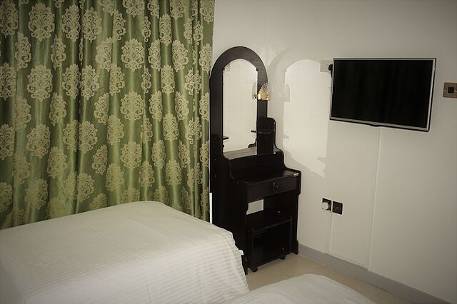 Sky Hotel Apartments