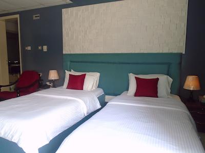 Sky Hotel Apartments