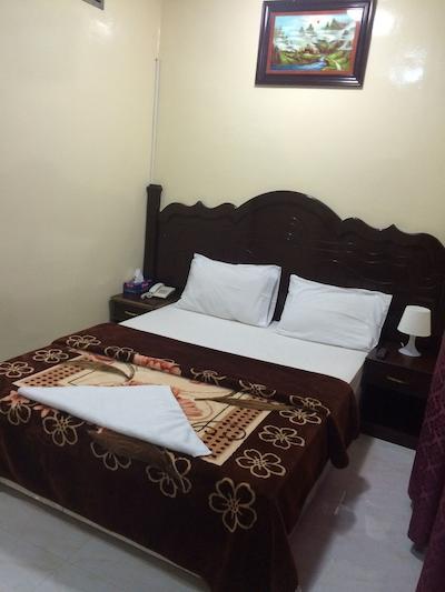 وایت سند هتل