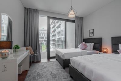 City Walk 2A by Fam Living